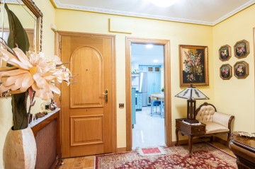 Pisos-Venta-Oviedo-1718056-Foto-47-Carrousel