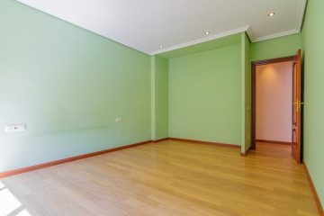 Pisos-Venta-Logroño-2337891-Foto-24-Carrousel