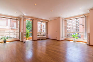 Pisos-Venta-Logroño-2337891-Foto-1-Carrousel