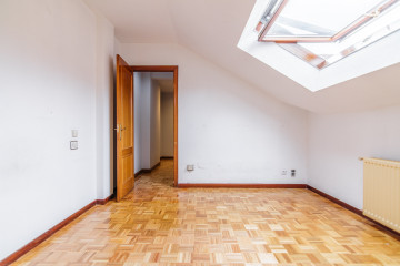 Pisos-Venta-Langreo-2352571-Foto-24-Carrousel