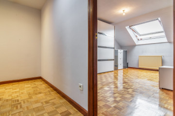 Pisos-Venta-Langreo-2352571-Foto-22-Carrousel