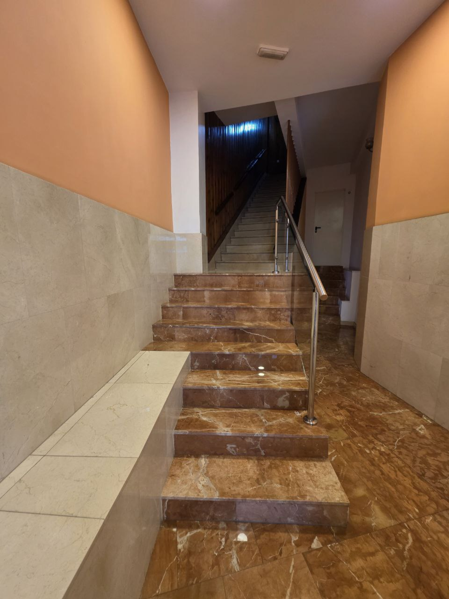 Pisos-Venta-AvilÃ©s-2300276-Foto-5