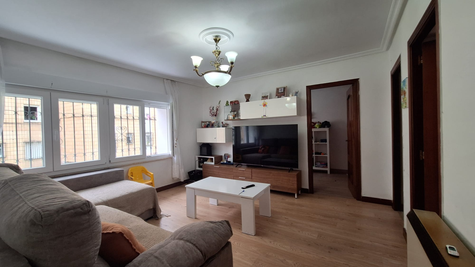 Pisos-Venta-AvilÃ©s-2315339-Foto-1