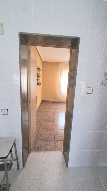 Pisos-Venta-Oviedo-2364928-Foto-15-Carrousel