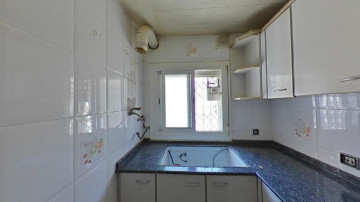 Pisos-Venta-L´Hospitalet de Llobregat-1905518-Foto-3-Carrousel