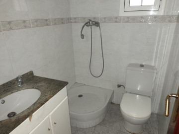 Pisos-Venta-LÂ´Hospitalet de Llobregat-1905539-Foto-2-Carrousel