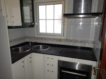 Pisos-Venta-LÂ´Hospitalet de Llobregat-1905539-Foto-1-Carrousel