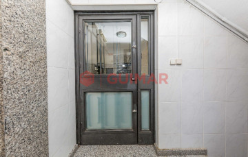 Pisos-Venta-L´Hospitalet de Llobregat-1906415-Foto-1-Carrousel