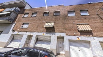 Casas o chalets-Venta-Terrassa-2085845-Foto-1-Carrousel