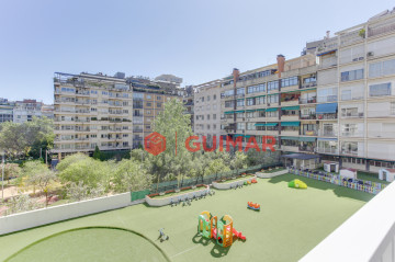 Pisos-Venta-Barcelona-2334115-Foto-2-Carrousel