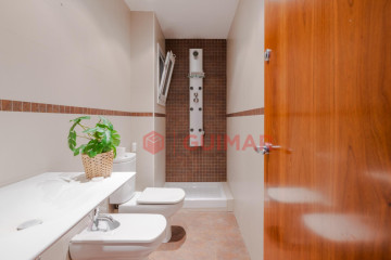 Pisos-Venta-Esplugues de Llobregat-2352859-Foto-18-Carrousel