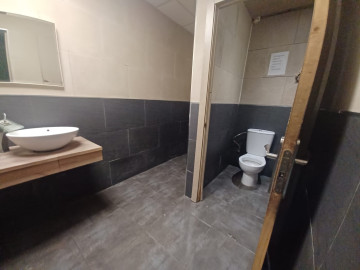 Locales-Venta-CornellÃ  de Llobregat-2356670-Foto-2-Carrousel