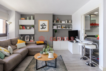 Pisos-Venta-Esplugues de Llobregat-2363443-Foto-1-Carrousel