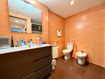 Pisos-Venta-Cornellà de Llobregat-2364420-Foto-19-Carrousel