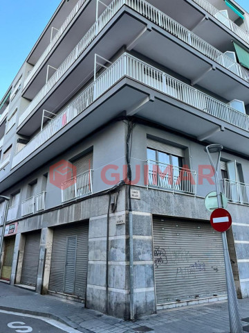 Locales-Venta-Sant Joan DespÃ­-2365424-Foto-1-Carrousel