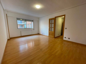 Pisos-Venta-Alcobendas-2335745-Foto-0-Carrousel