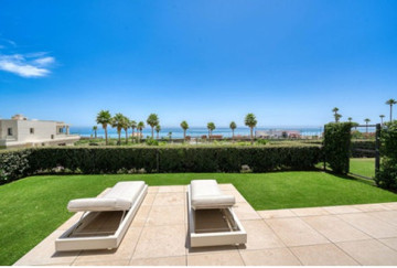 Pisos-Venta-Estepona-2248252-Foto-8-Carrousel