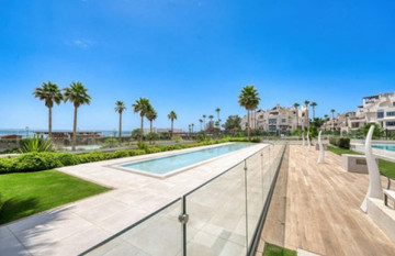 Pisos-Venta-Estepona-2248252-Foto-25-Carrousel