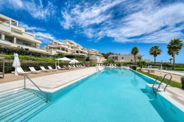 Pisos-Venta-Estepona-2248252-Foto-1-Carrousel
