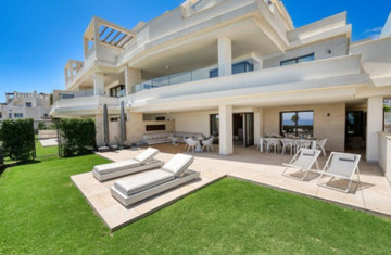 Pisos-Venta-Estepona-2248252-Foto-3-Carrousel