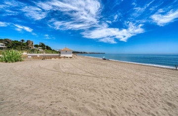 Pisos-Venta-Estepona-2248252-Foto-11-Carrousel