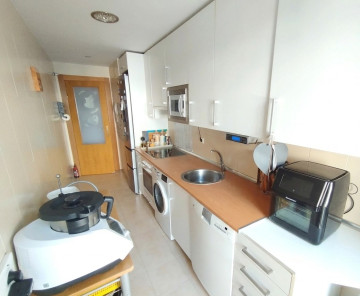 Pisos-Venta-Lardero-2337499-Foto-4-Carrousel