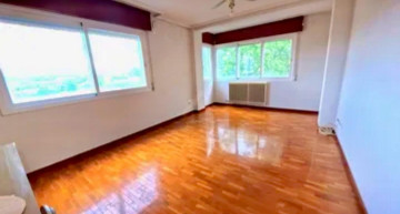 Pisos-Venta-Logroño-2348880-Foto-4-Carrousel