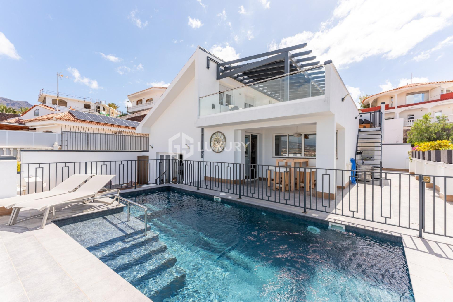 Luxury Villa in San Eugenio Alto