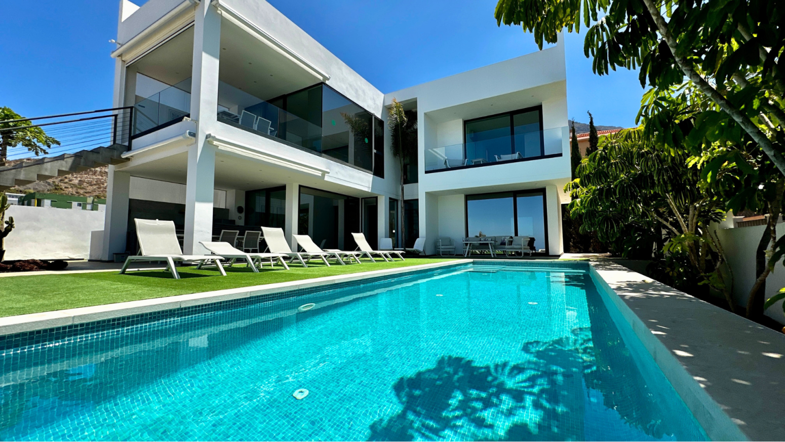 Villa in Madroñal