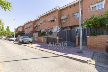 Descubre tu próximo hogar en una de las zonas más tranquilas, familiares y ...