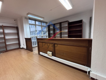 Oficinas-Venta-Santander-2285903-Foto-9-Carrousel