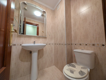 Piso casi nuevo en Limpias con garaje – 2 dormitorios