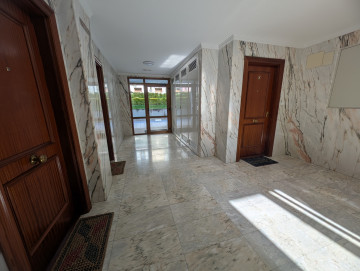Piso casi nuevo en Limpias con garaje – 2 dormitorios