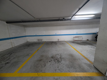 Piso casi nuevo en Limpias con garaje – 2 dormitorios