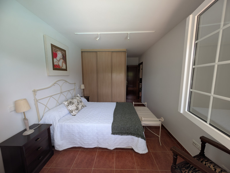 Chalet de una planta con piscina privada en Voto