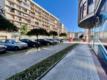 Locales-Venta-El Astillero-1318111-Foto-2-Carrousel