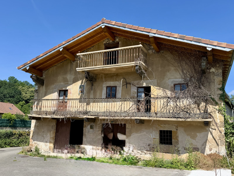 CASA PARA REFORMAR EN EL CENTRO DE VILLACARRIEDO