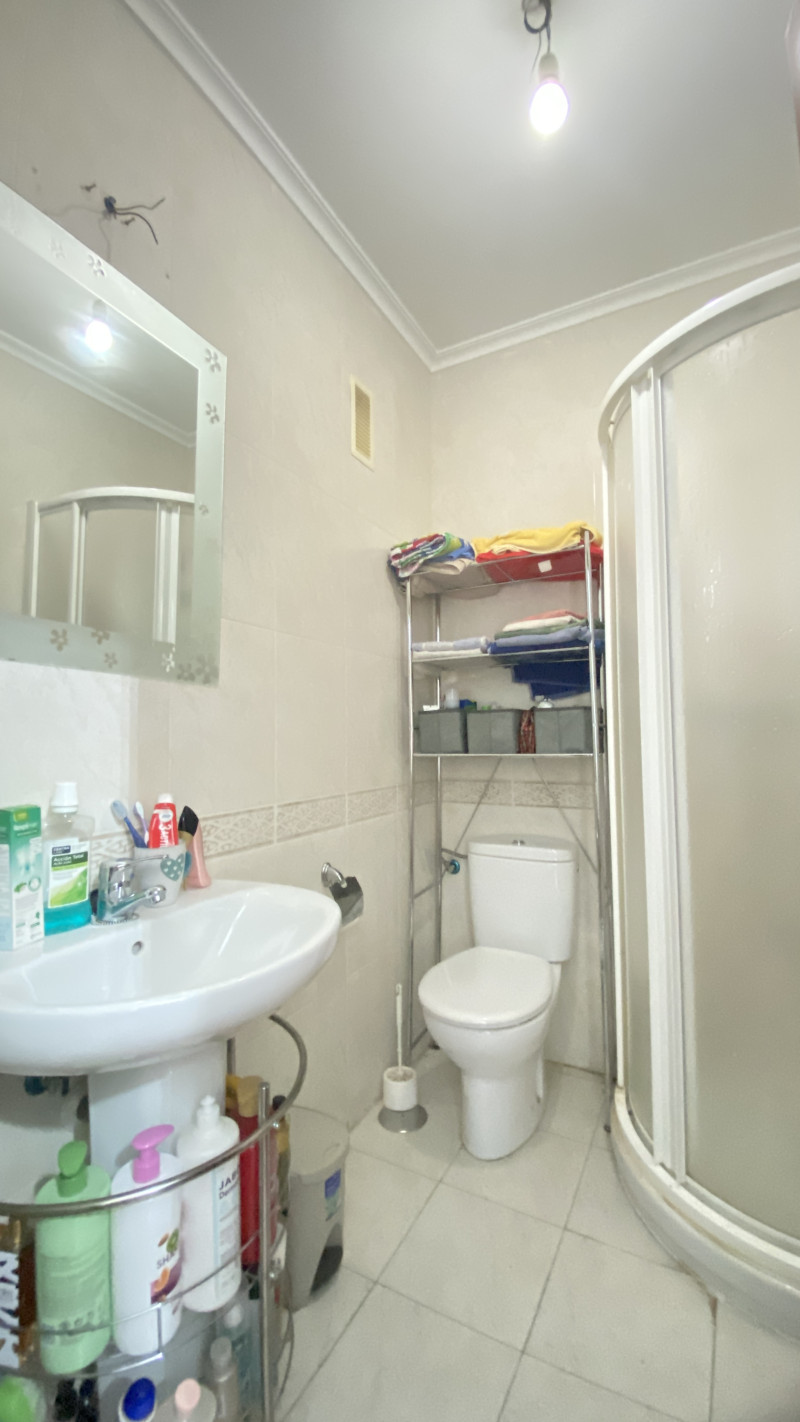 HOZNAYO- BUEN PISO CON 2 HAB- 2 BAÑOS- GARAJE