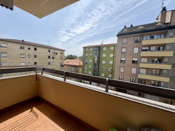 Pisos-Venta-Medio Cudeyo-2353007-Foto-11-Carrousel