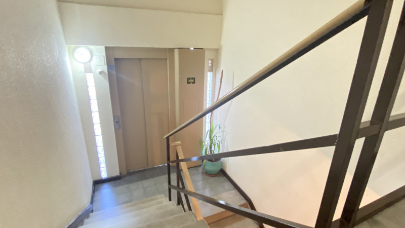 BUEN PISO CON ASCENSOR - 3 HAB EN AV. SANTANDER DE SOLARES