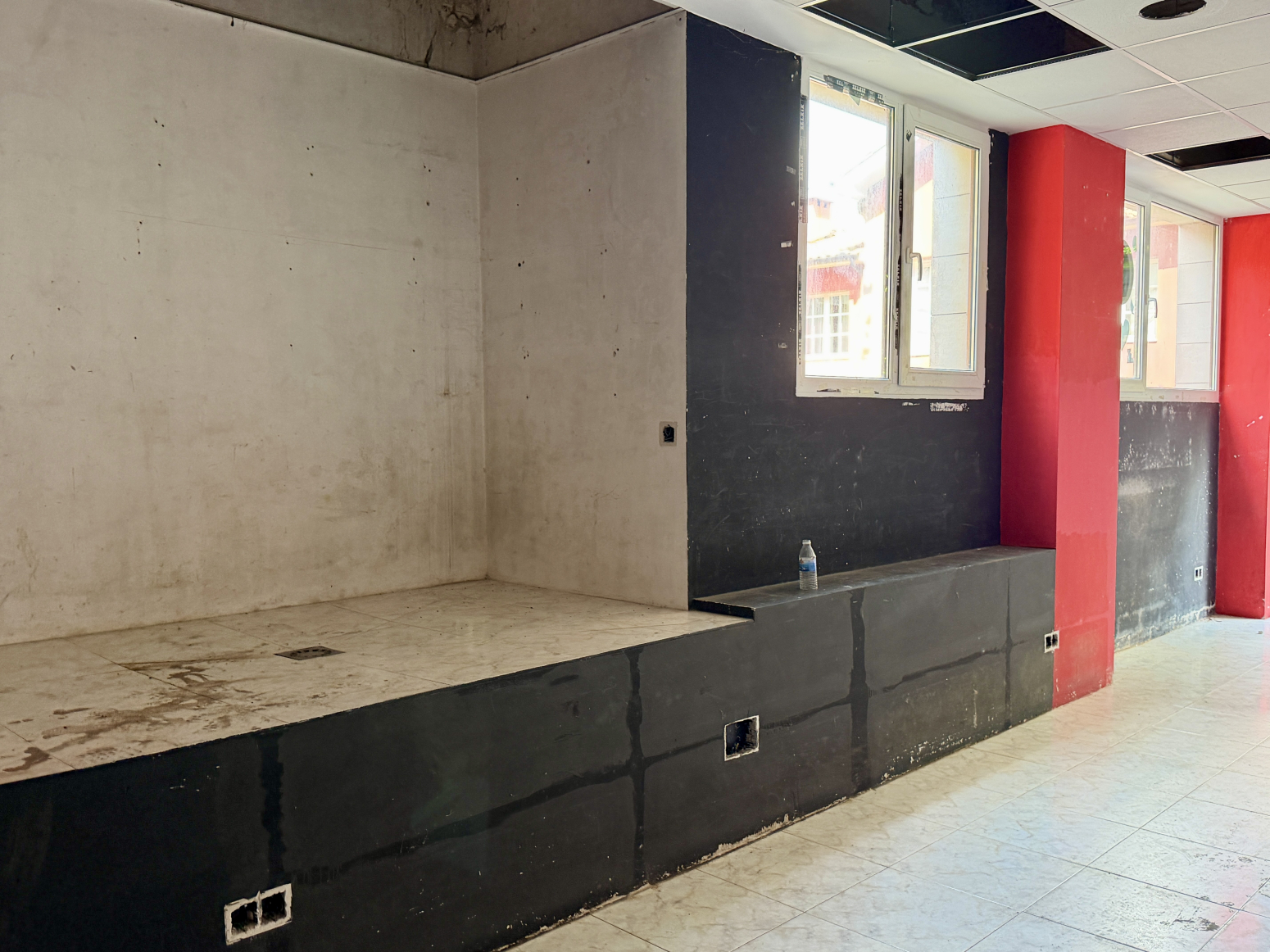 Locales-Alquiler-LiÃ©rganes-2363859-Foto-12