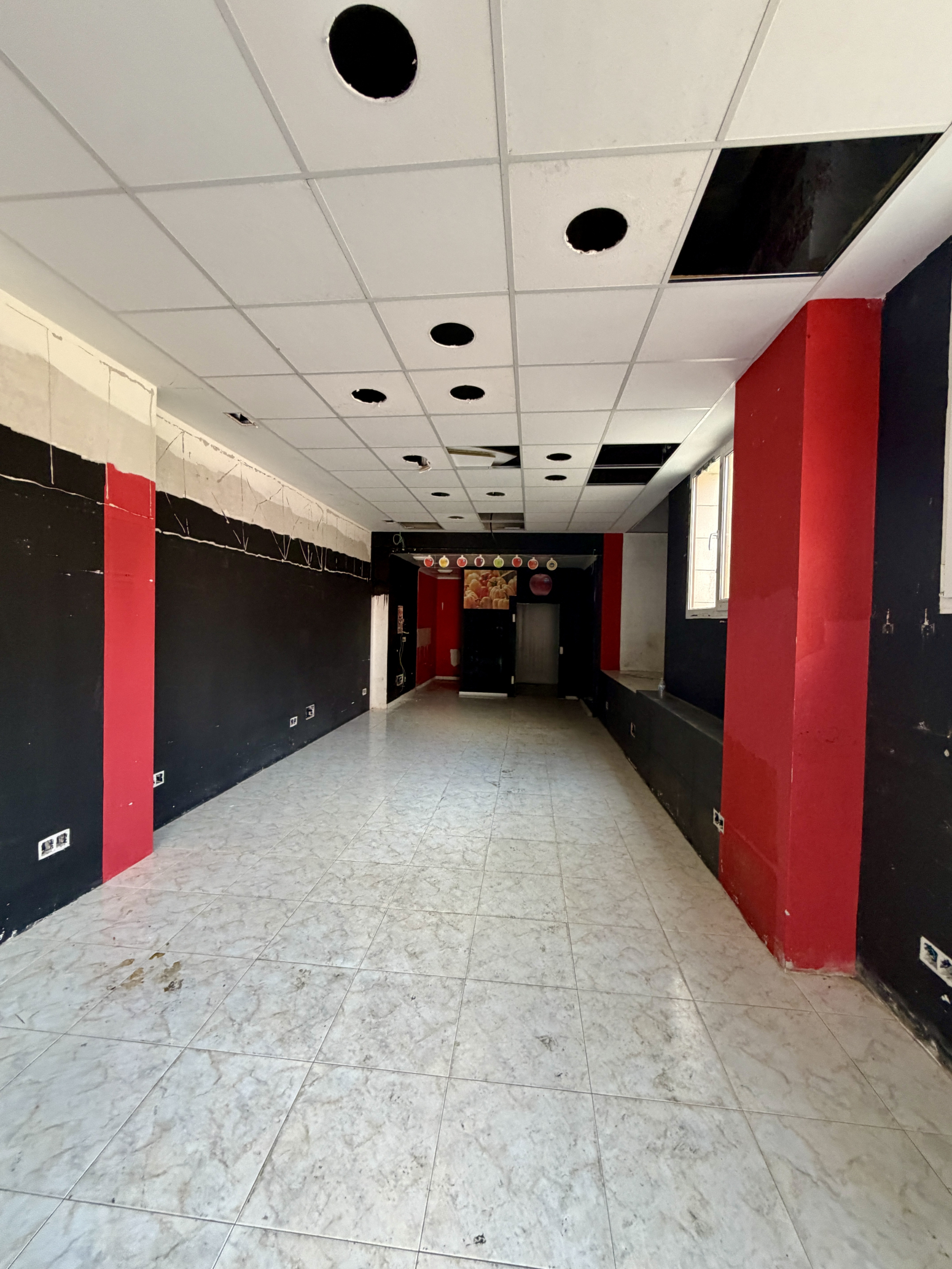 Locales-Alquiler-LiÃ©rganes-2363859-Foto-4
