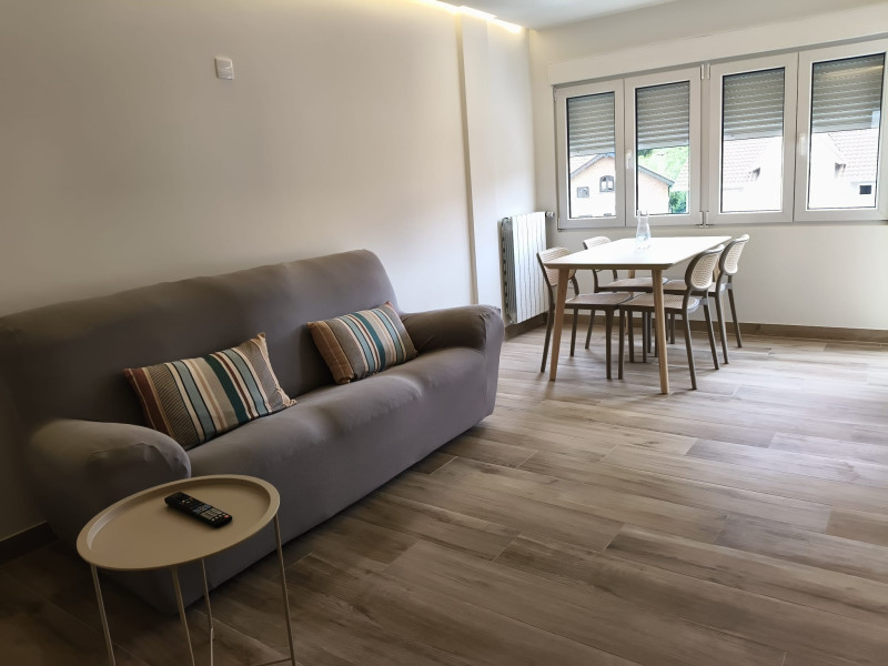 SOLARES CENTRO - PISO DE 3 HAB. A ESTRENAR EN ALQUILER FIJO