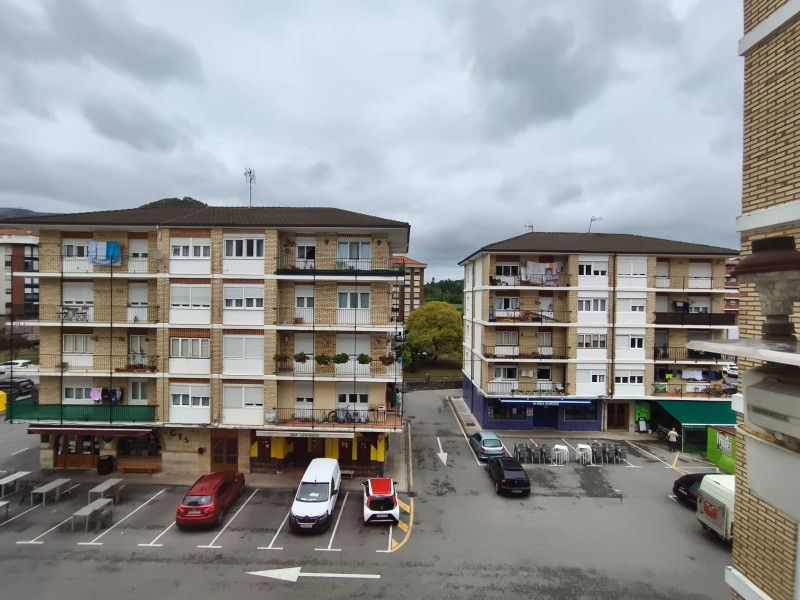 SOLARES CENTRO - PISO DE 3 HAB. A ESTRENAR EN ALQUILER FIJO