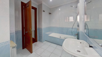 Pisos-Venta-ReocÃ­n-1460300-Foto-44-Carrousel