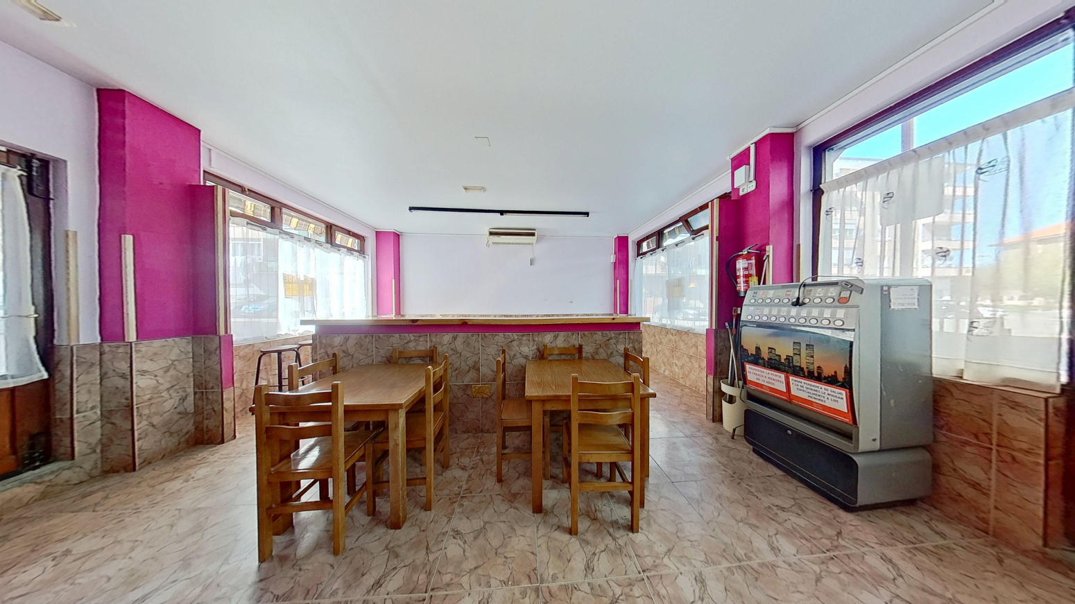 Locales-Venta-Torrelavega-1652674-Foto-2