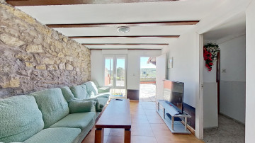 CASA EN TAGLE CON PRECIOSAS VISTAS AL MAR