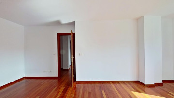 PISO EN URBANIZACION PRIVADA CON PISCINAS