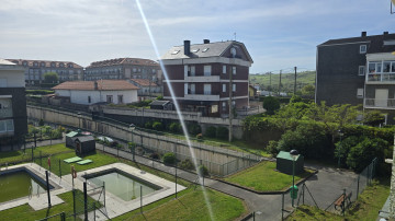 PISO EN URBANIZACION PRIVADA CON PISCINAS