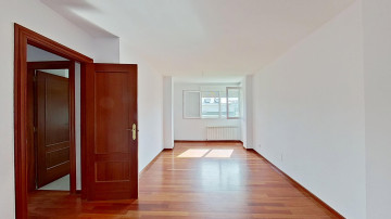 PISO EN URBANIZACION PRIVADA CON PISCINAS